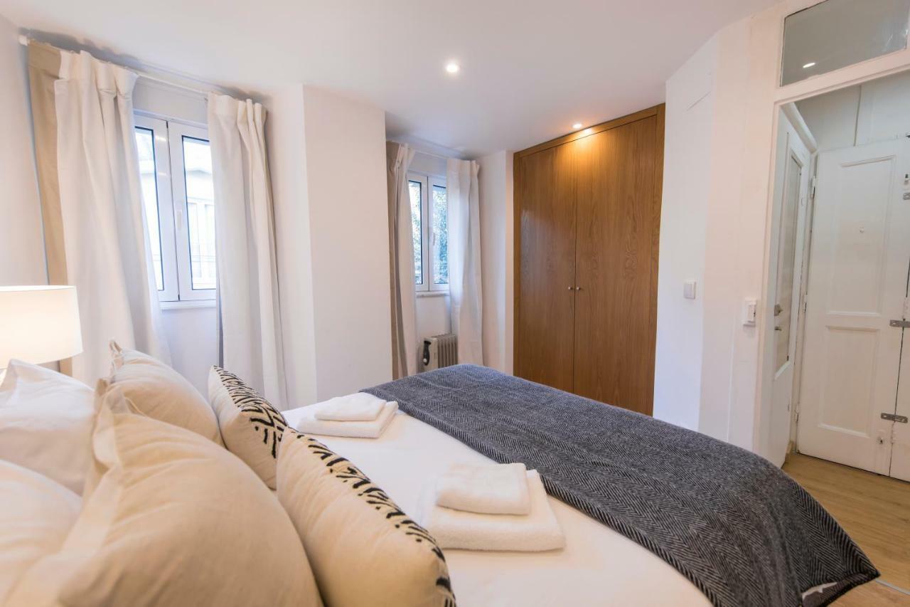 Elegant Lisbon Heart Apartment Bagian luar foto